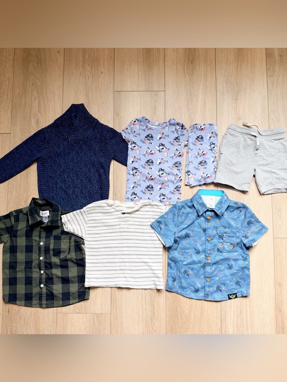 Boys Size 4T Bundle of Clothing